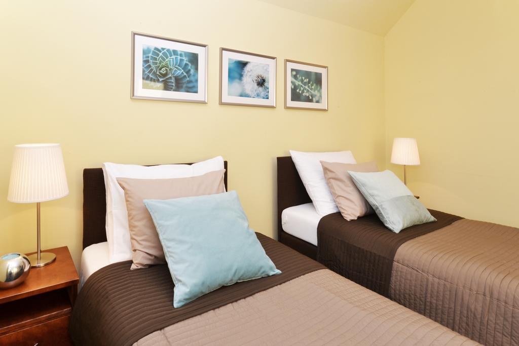 Pawlakowa Zagroda Hotel Grabiny-Zameczek Szoba fotó